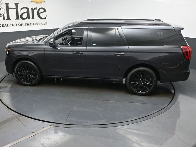 Used 2025 Ford Expedition Max Platinum w/ Stealth Appearance Package AWD/4WD image 47