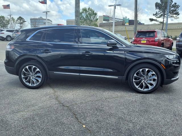 Certified 2023 Lincoln Nautilus Reserve image 23