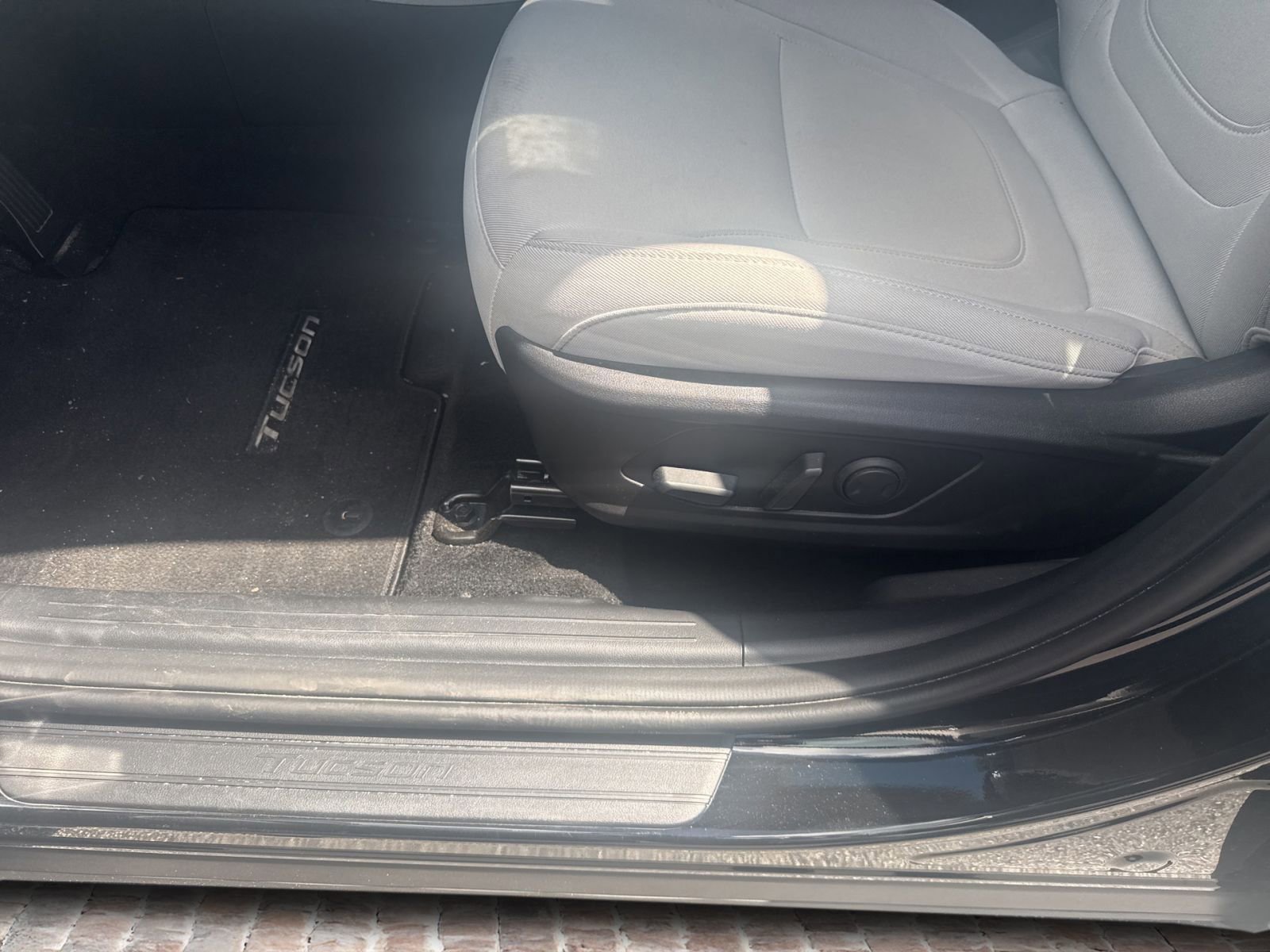 Used 2025 Hyundai Tucson SEL FWD image 6