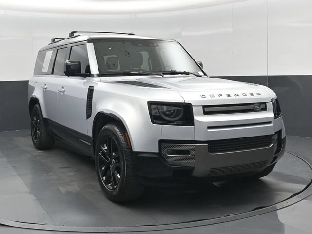 Used 2024 Land Rover Defender 130 X-Dynamic SE AWD/4WD image 35