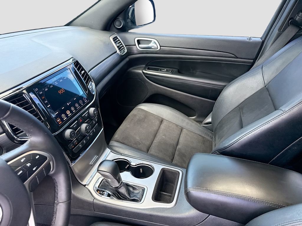 Used 2019 Jeep Grand Cherokee Altitude RWD image 25