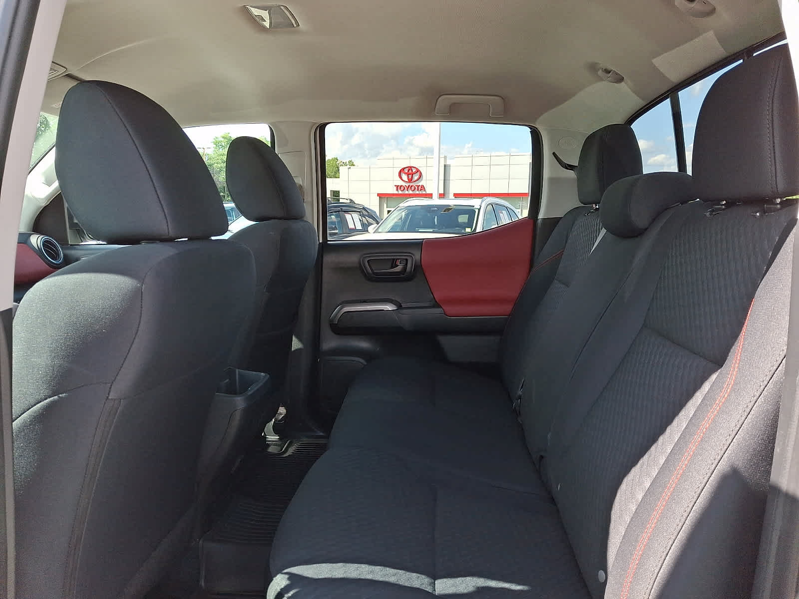 Certified 2023 Toyota Tacoma SR5 w/ SX Package AWD/4WD image 12