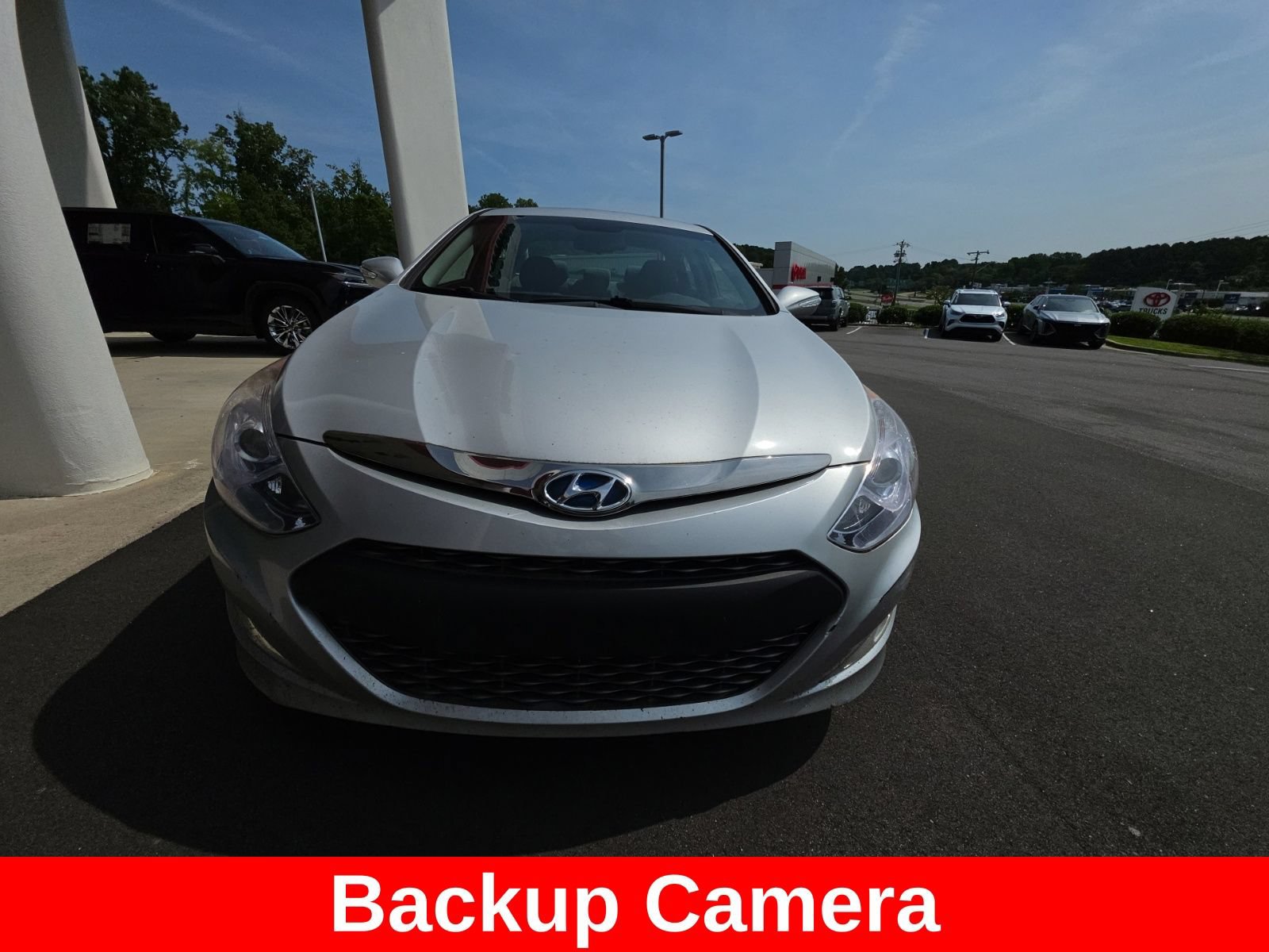 Used 2014 Hyundai Sonata Hybrid FWD image 1