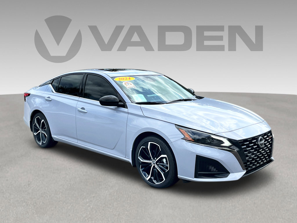 Used 2024 Nissan Altima 2.0 SR