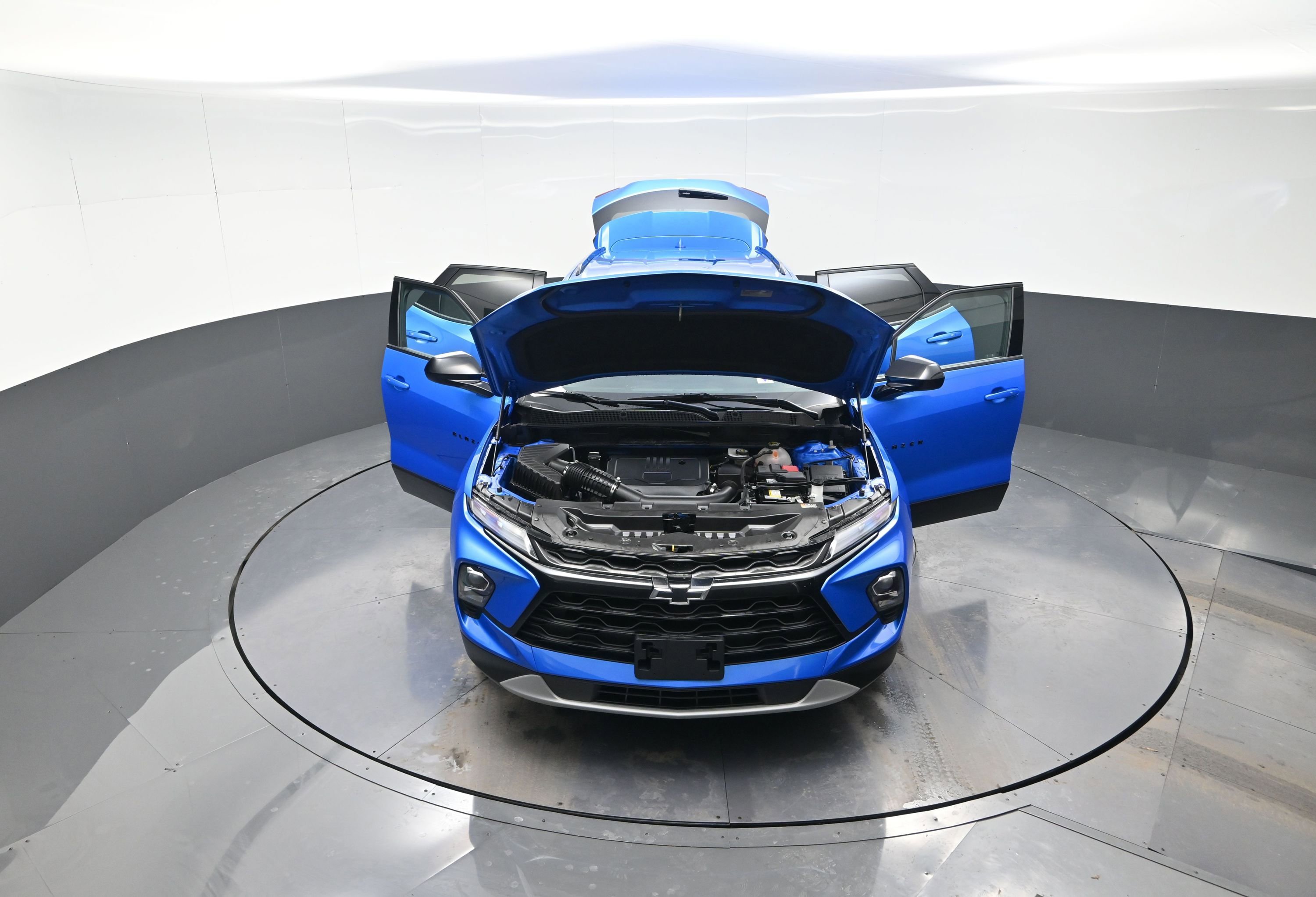 Used 2025 Chevrolet Blazer LT w/ Midnight/Sport Edition image 12