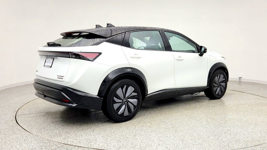 Used 2023 Nissan Ariya image 5