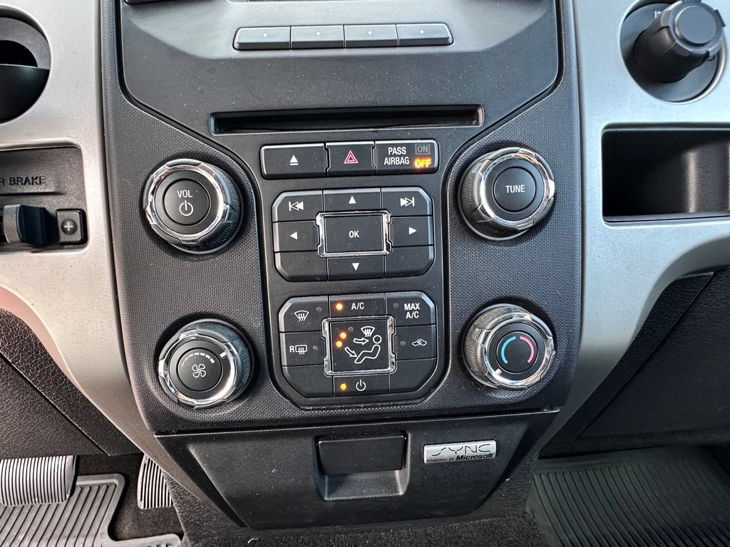 Used 2013 Ford F150 XLT w/ Luxury Equipment Group RWD image 30