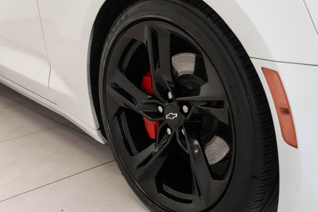 Used 2023 Chevrolet Camaro LT w/ RS Package image 9
