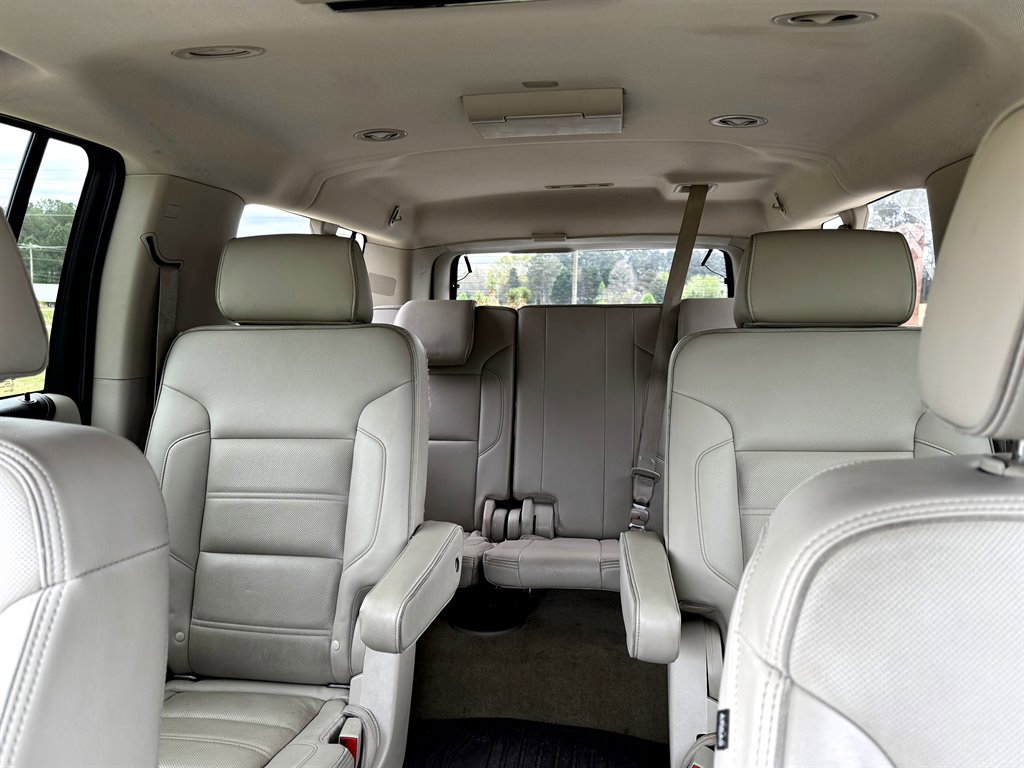 Used 2017 GMC Yukon XL Denali w/ Open Road Package AWD/4WD image 13
