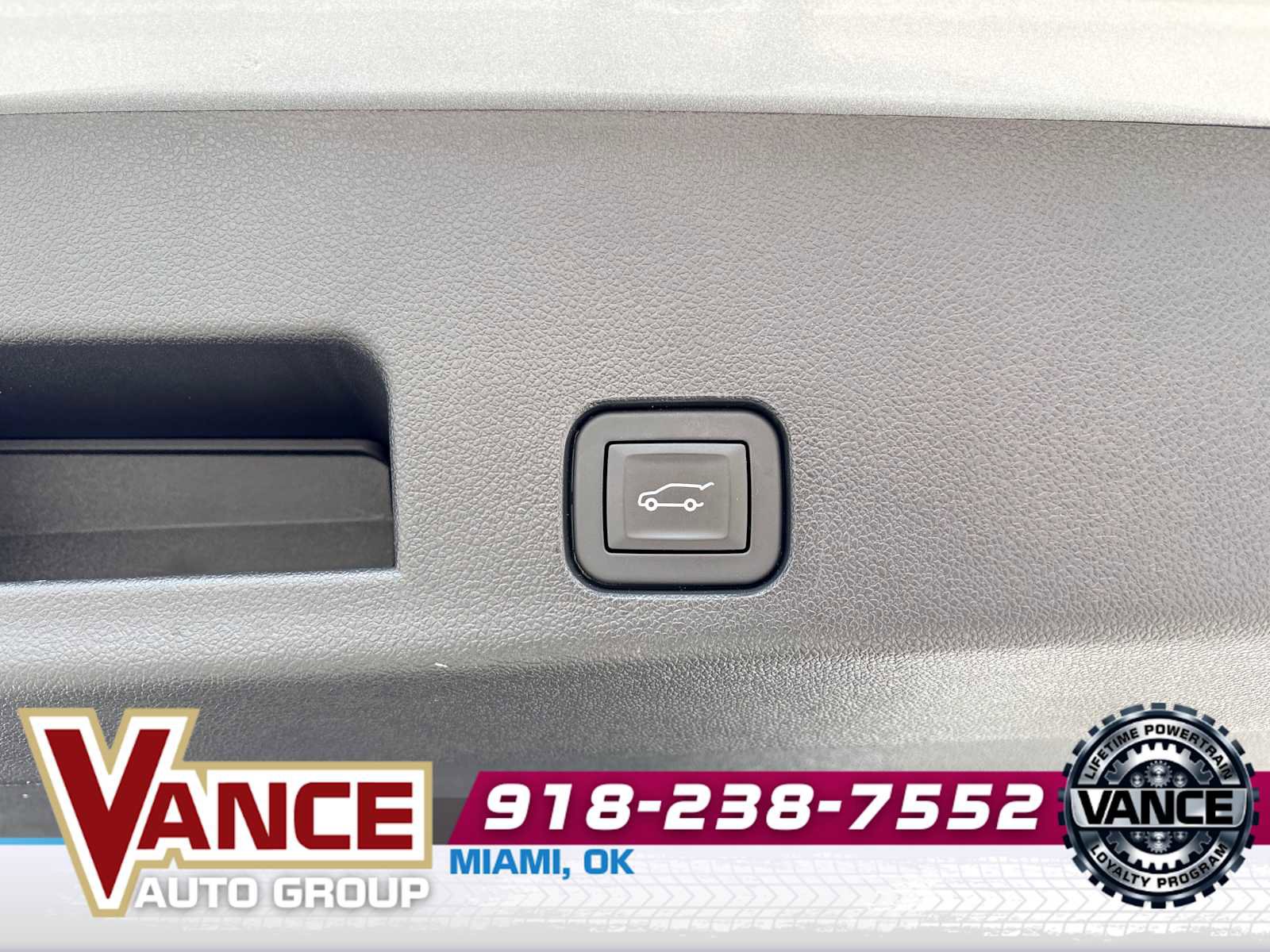 Used 2024 Chevrolet Traverse Z71 w/ LPO, Floor Liner Package image 18