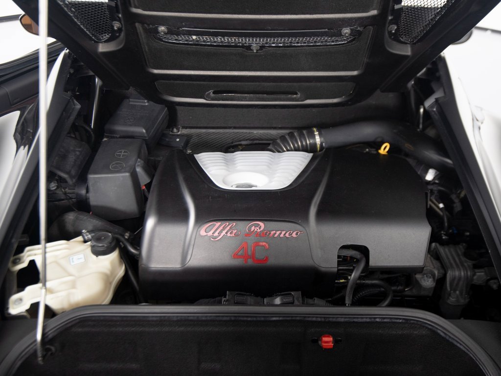 Used 2016 Alfa Romeo 4C Spider image 35