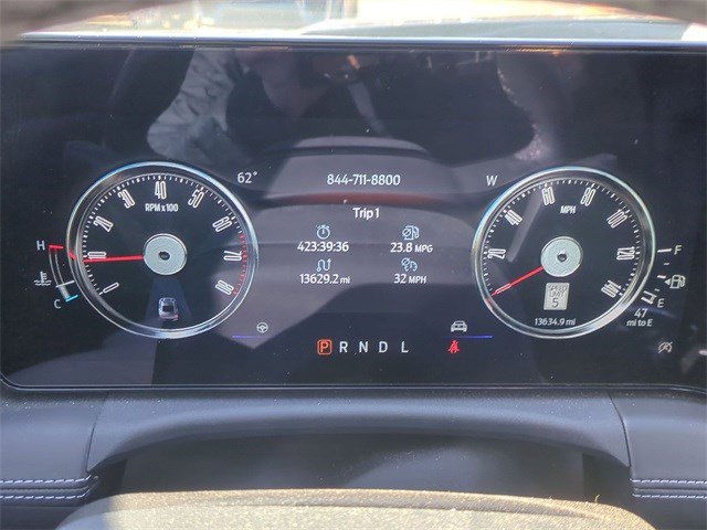 Used 2025 Ford Mustang Premium image 10