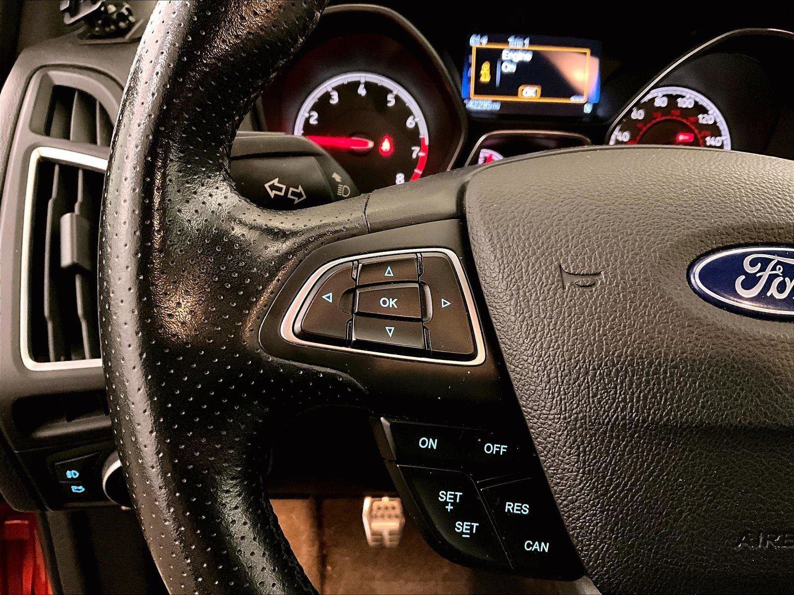 Used 2018 Ford Focus ST FWD image 17