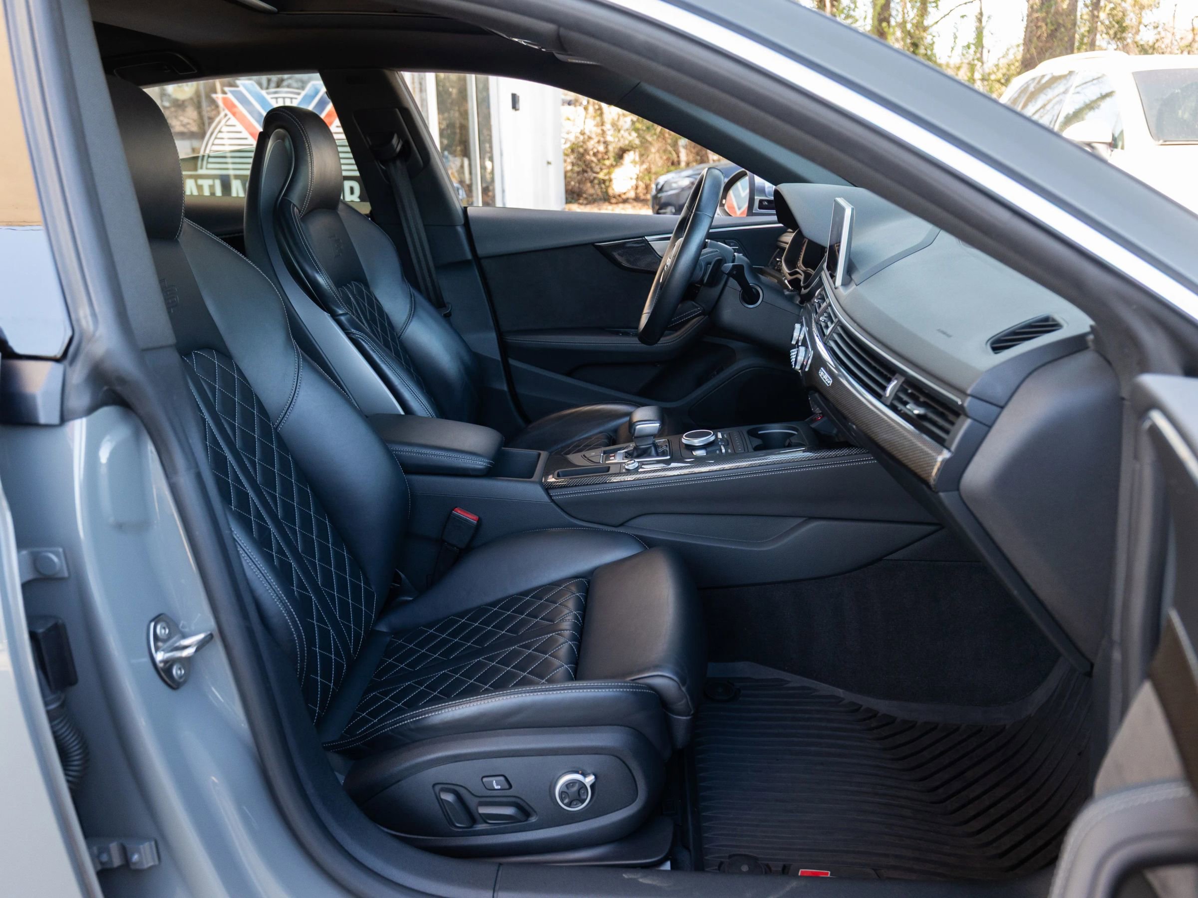 Used 2019 Audi S5 Premium Plus w/ Premium Plus image 19