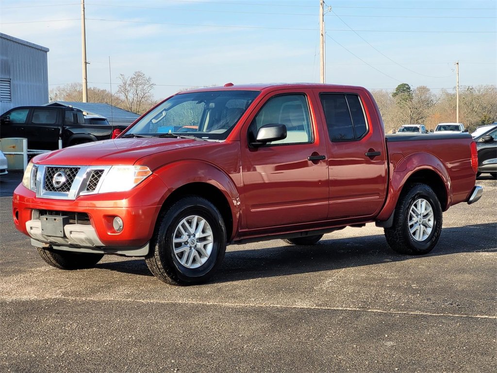 Used 2016 Nissan Frontier SV image 3
