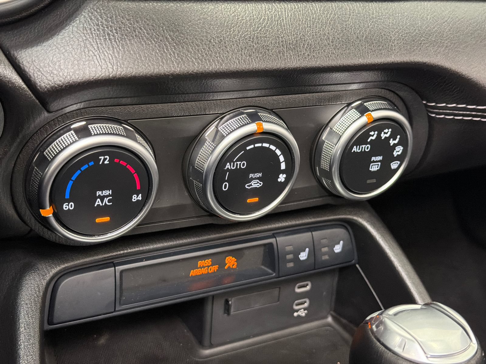 Certified 2025 MAZDA MX-5 Miata Grand Touring w/ Weather Package RWD image 26