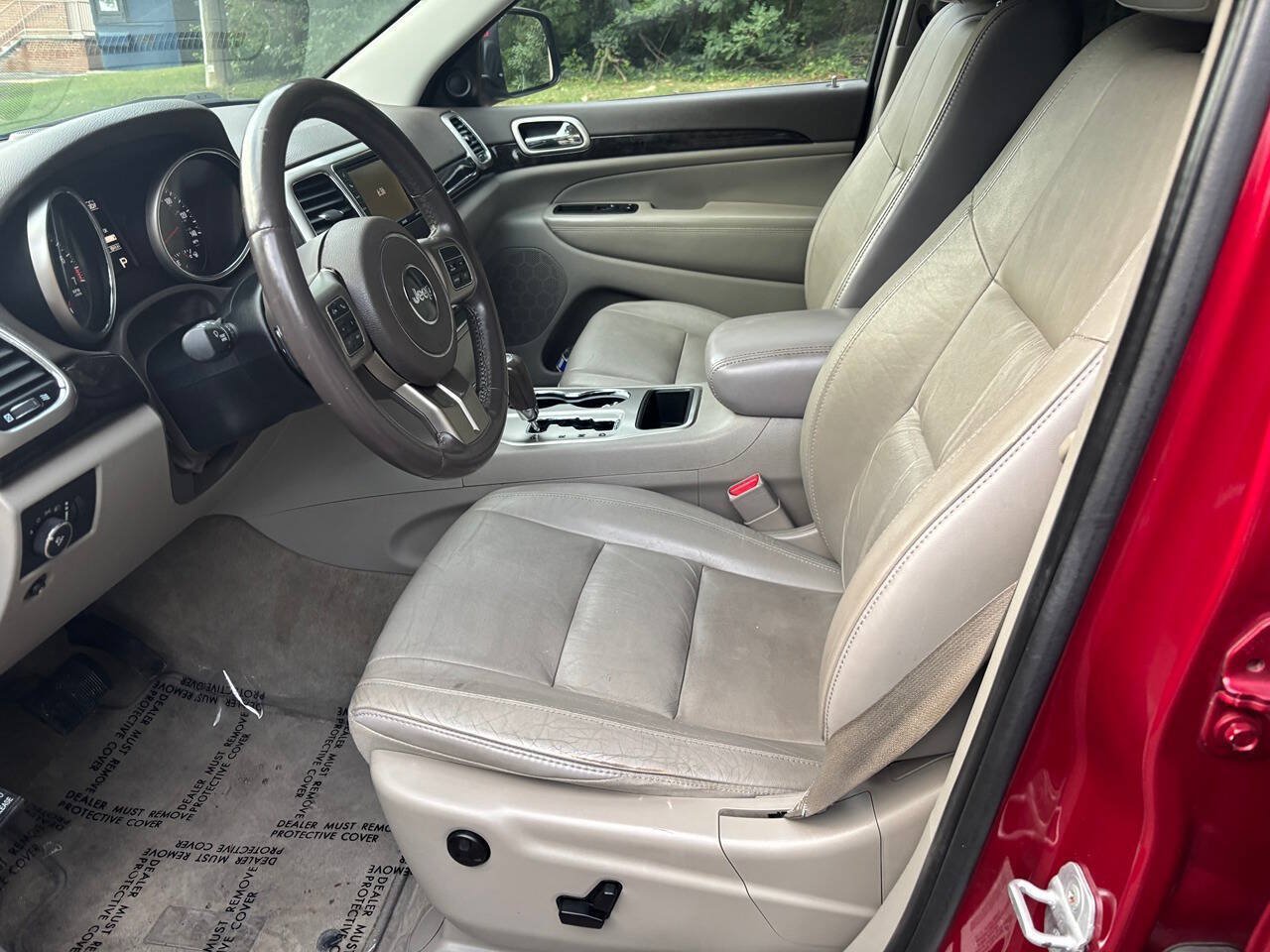 Used 2012 Jeep Grand Cherokee Laredo AWD/4WD image 15