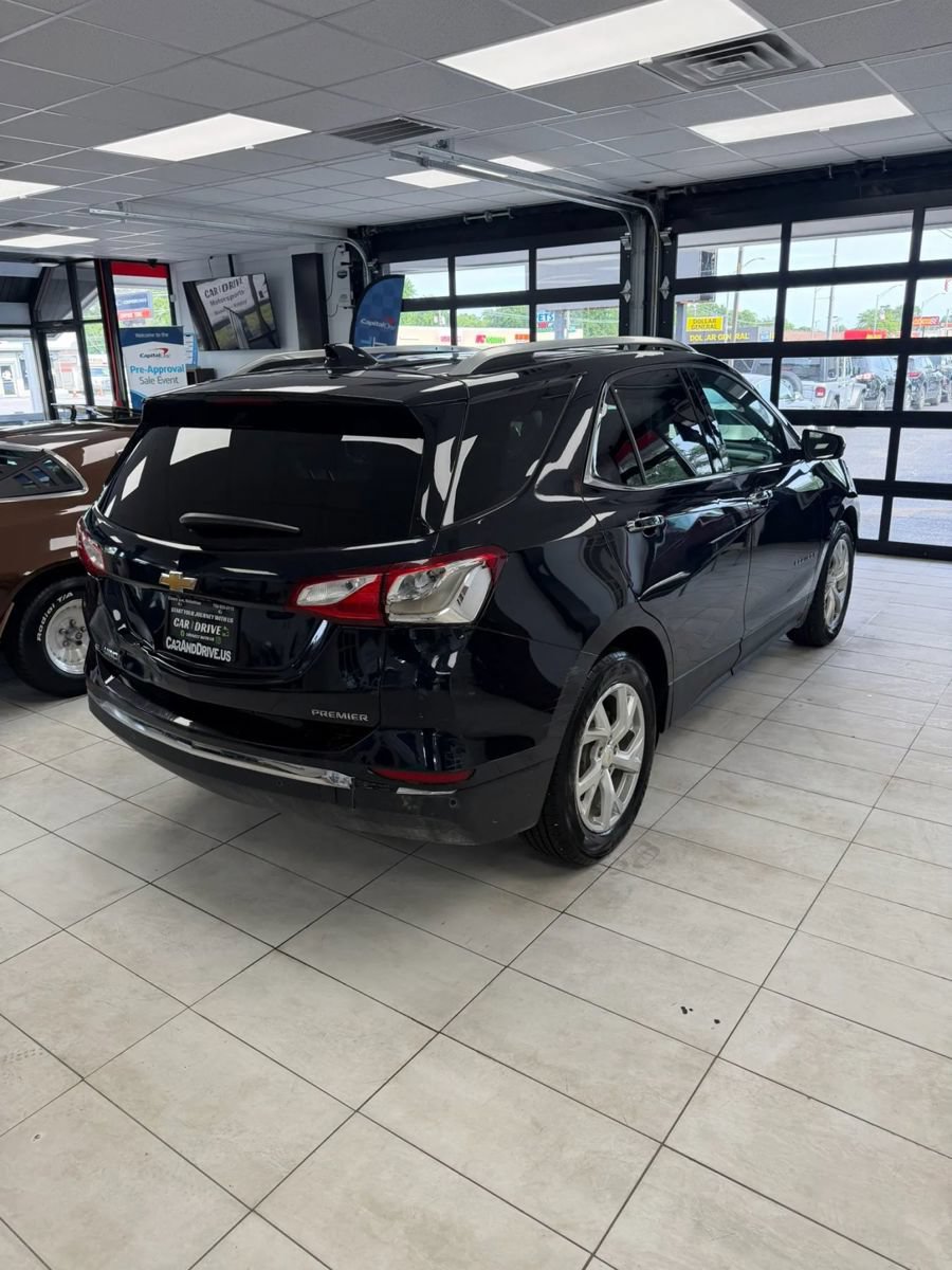 Used 2020 Chevrolet Equinox Premier FWD image 4