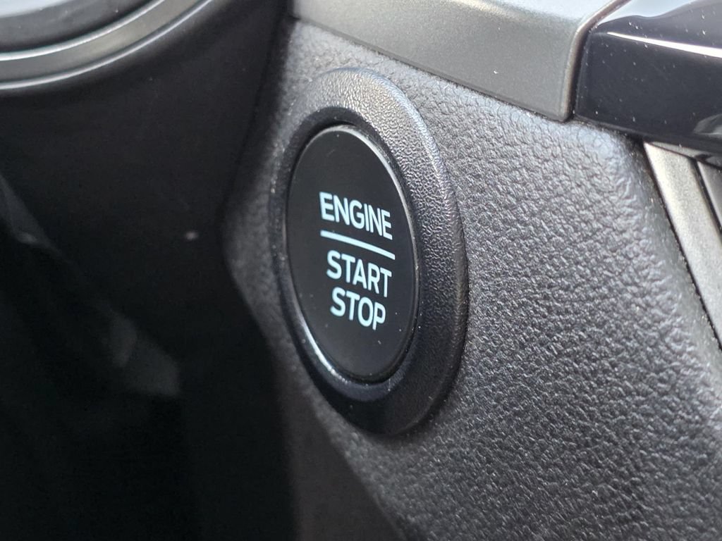 Used 2024 Ford Escape Active w/ Cold Weather Package FWD image 20