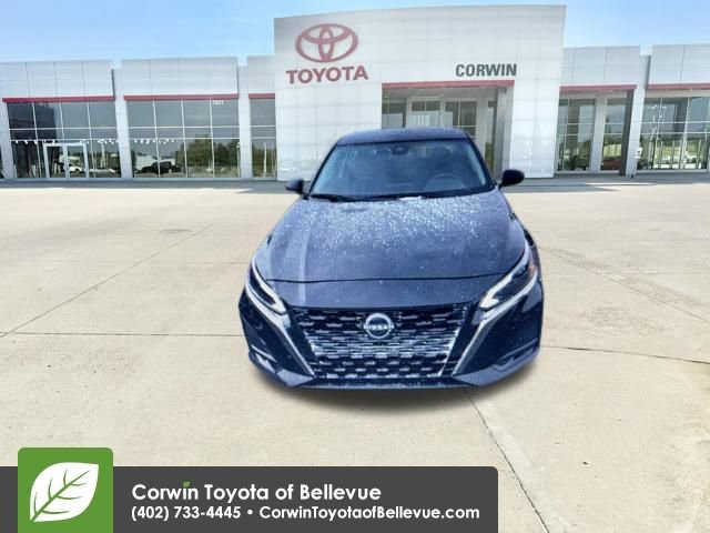 Used 2025 Nissan Altima 2.5 SV image 4
