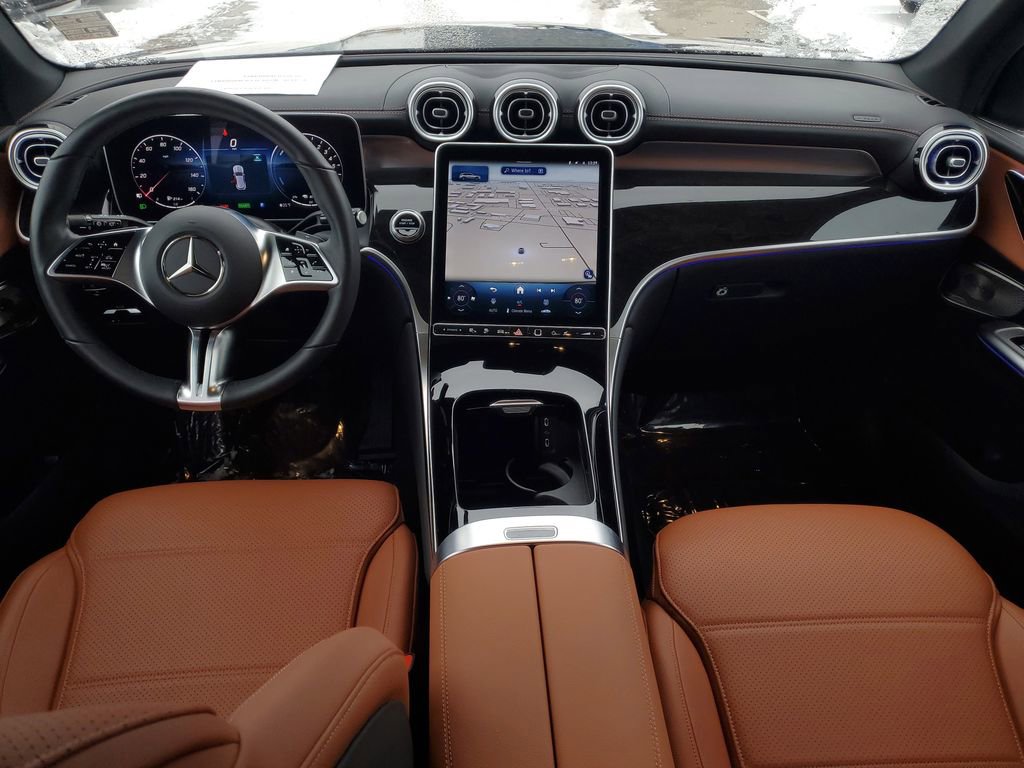 Used 2025 Mercedes-Benz GLC 350e image 27