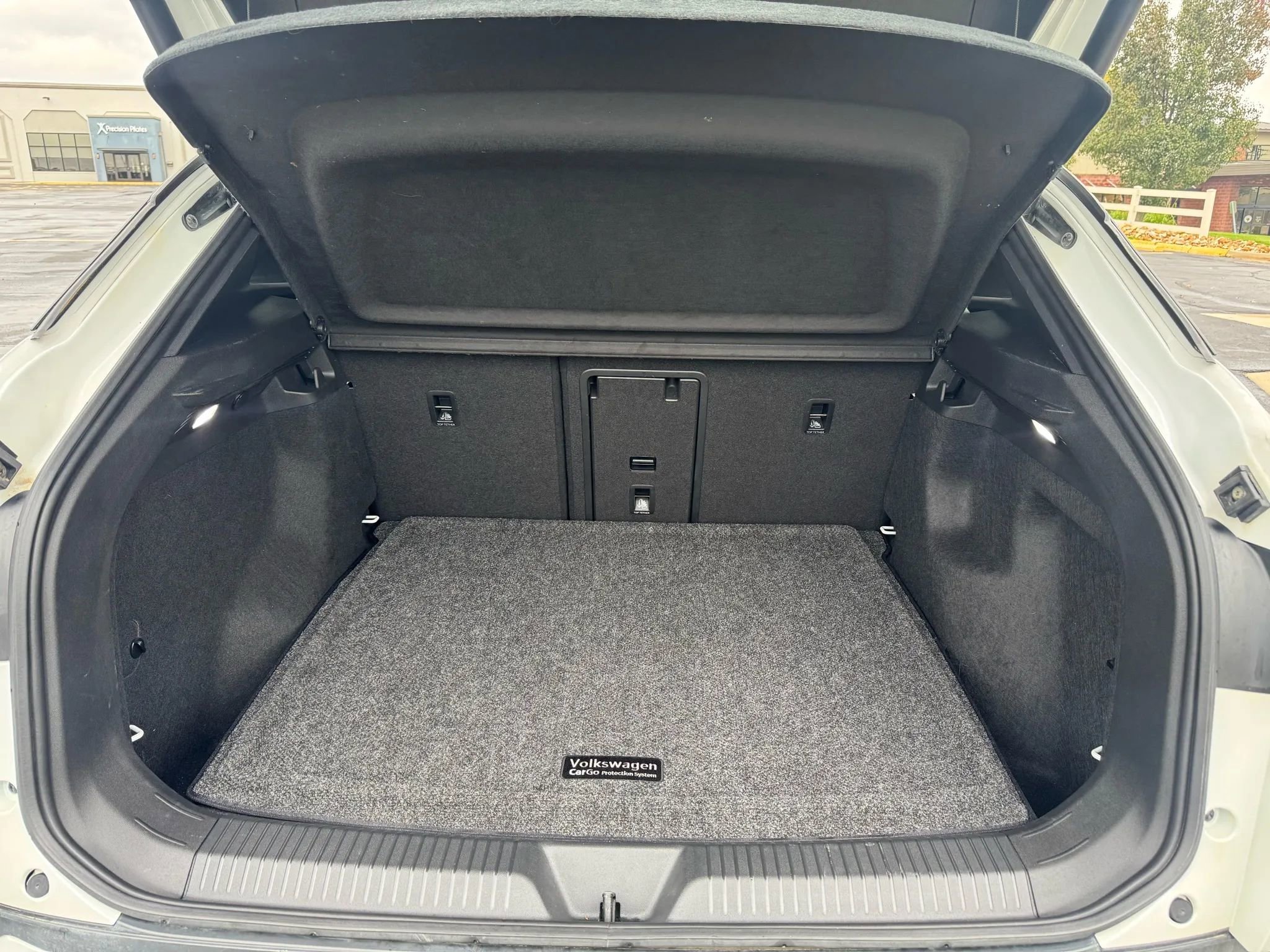 Used 2023 Volkswagen ID.4 Pro S image 10