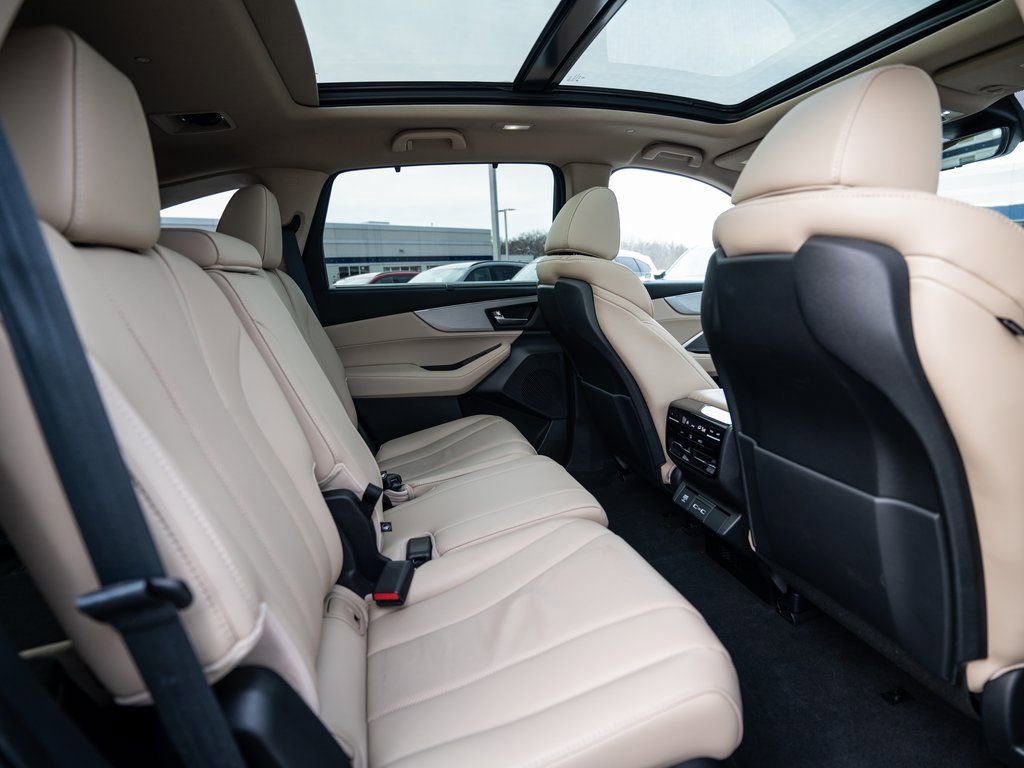 Certified 2023 Acura MDX SH-AWD w/ Technology Package image 40
