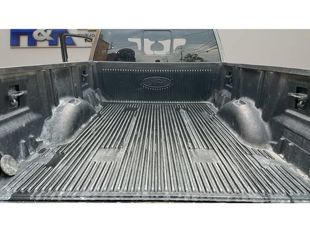 Used 2017 Ford F150 XLT w/ Equipment Group 302A Luxury AWD/4WD image 29