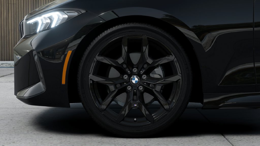 New 2026 BMW 330i Sedan w/ M Sport Package RWD image 25