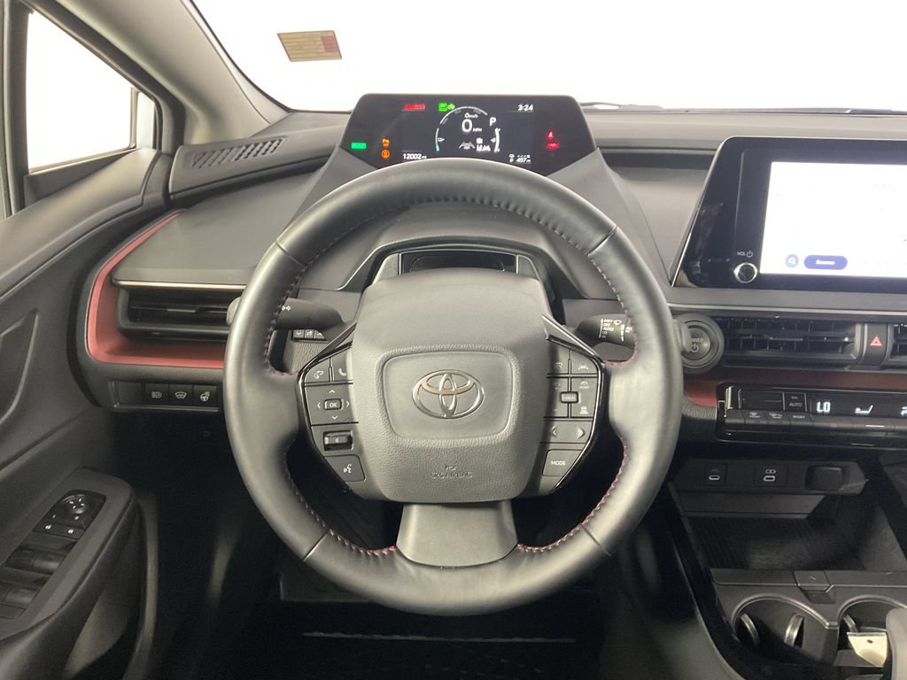 Used 2024 Toyota Prius Prime FWD image 12