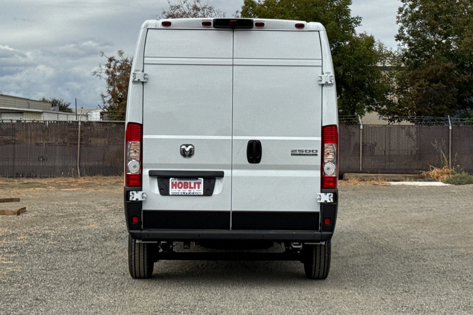 New 2026 RAM ProMaster 2500 w/ Quick Order Package 22G SLT image 4