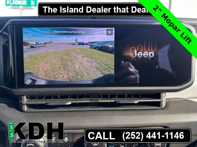 New 2025 Jeep Gladiator Sport image 24