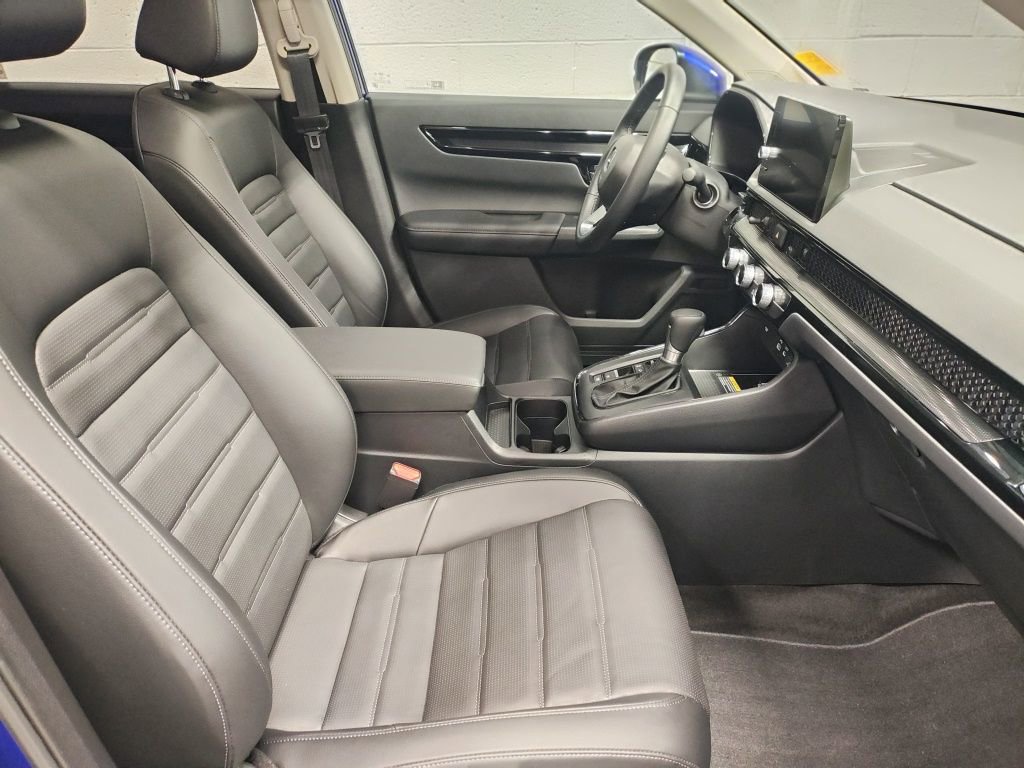 Used 2025 Honda CR-V EX-L image 7