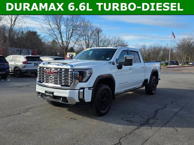 Used 2024 GMC Sierra 2500 Denali w/ Denali Reserve Package image 4