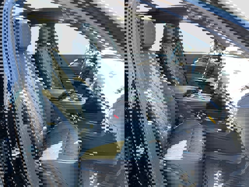 New 2026 Cadillac Lyriq V w/ LPO, Floor Liner Package image 29