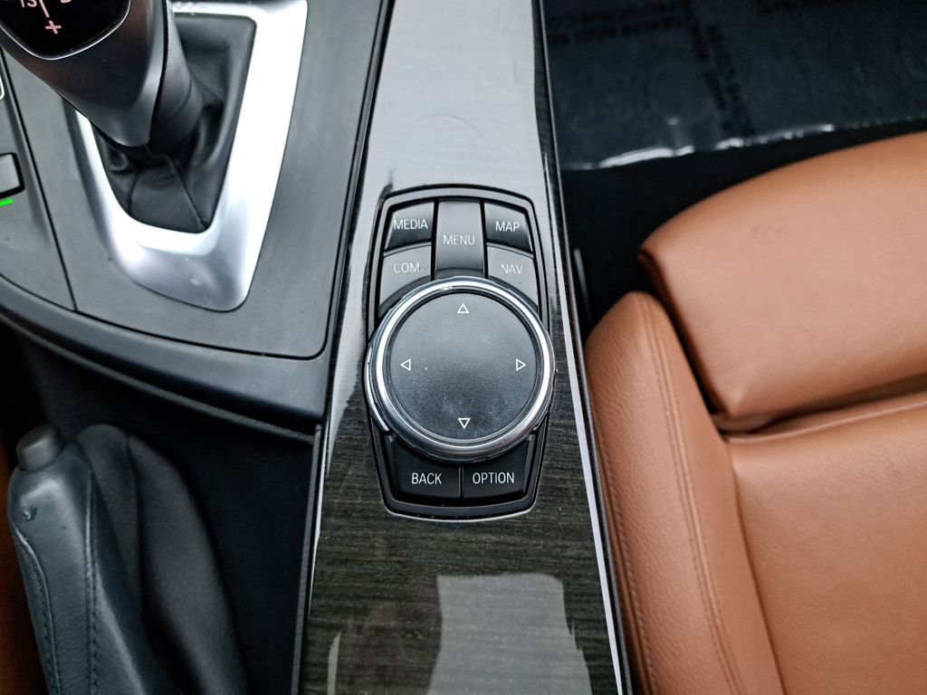 Used 2017 BMW 330i Sedan image 27