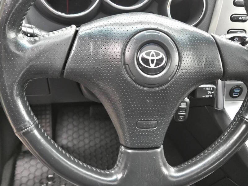 Used 2006 Toyota Matrix XR AWD/4WD image 21