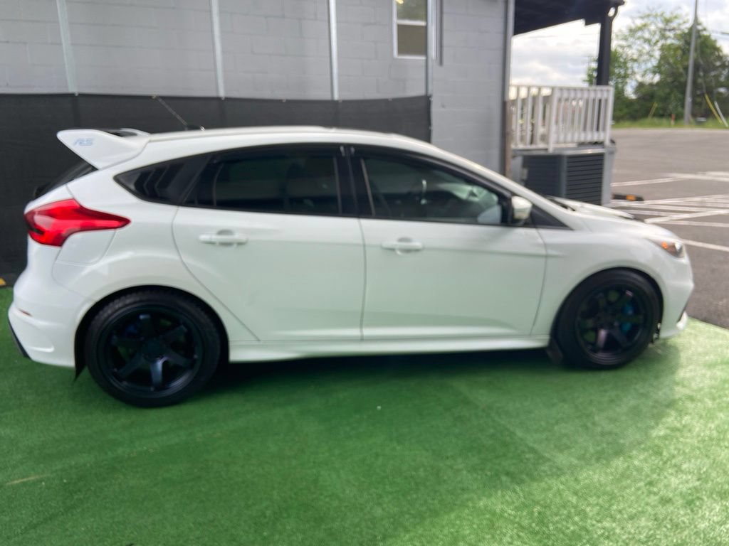 Used 2016 Ford Focus RS AWD/4WD image 4