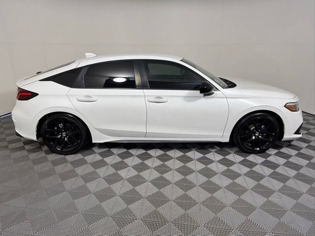 Used 2023 Honda Civic Sport image 7