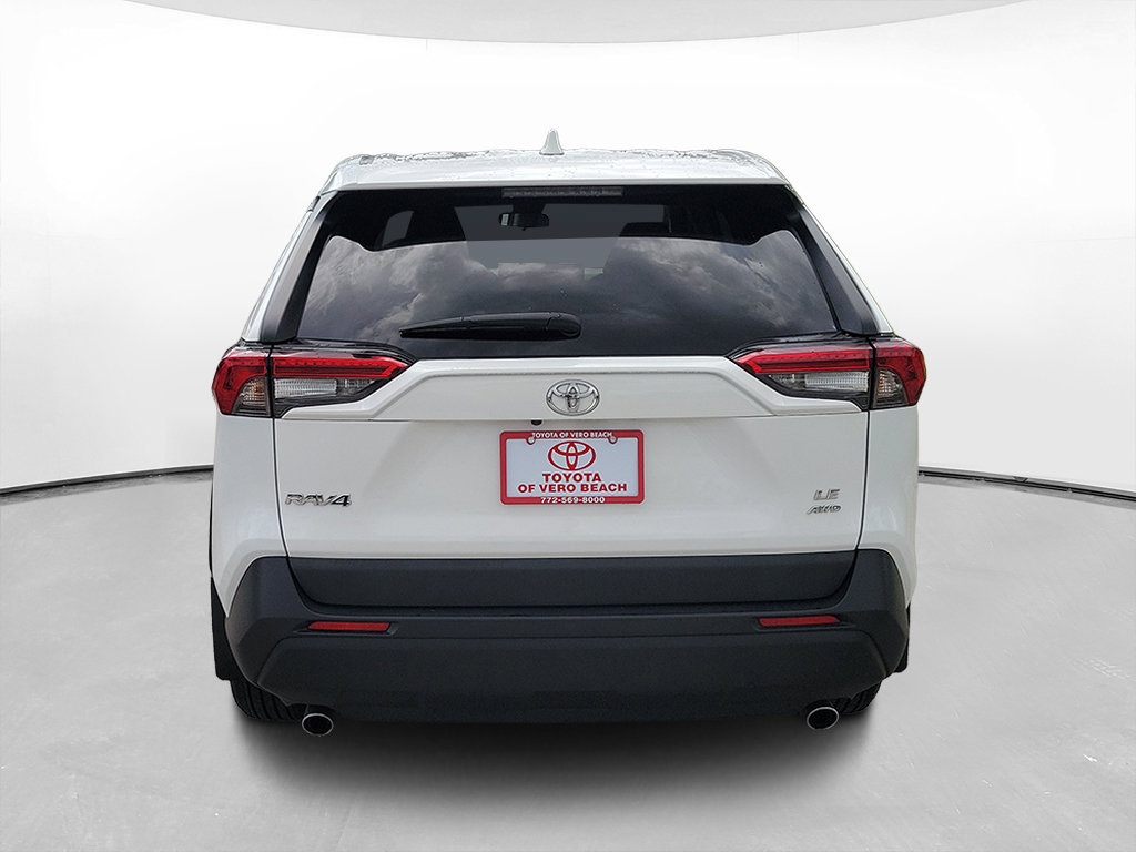 Certified 2024 Toyota RAV4 LE AWD/4WD image 5