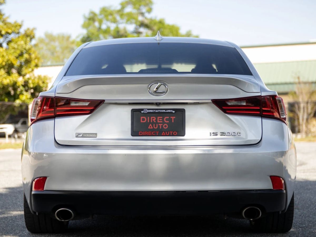 Used 2016 Lexus IS 200t w/ F Sport Package RWD image 14