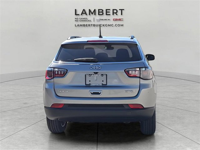 Used 2022 Jeep Compass Latitude image 34