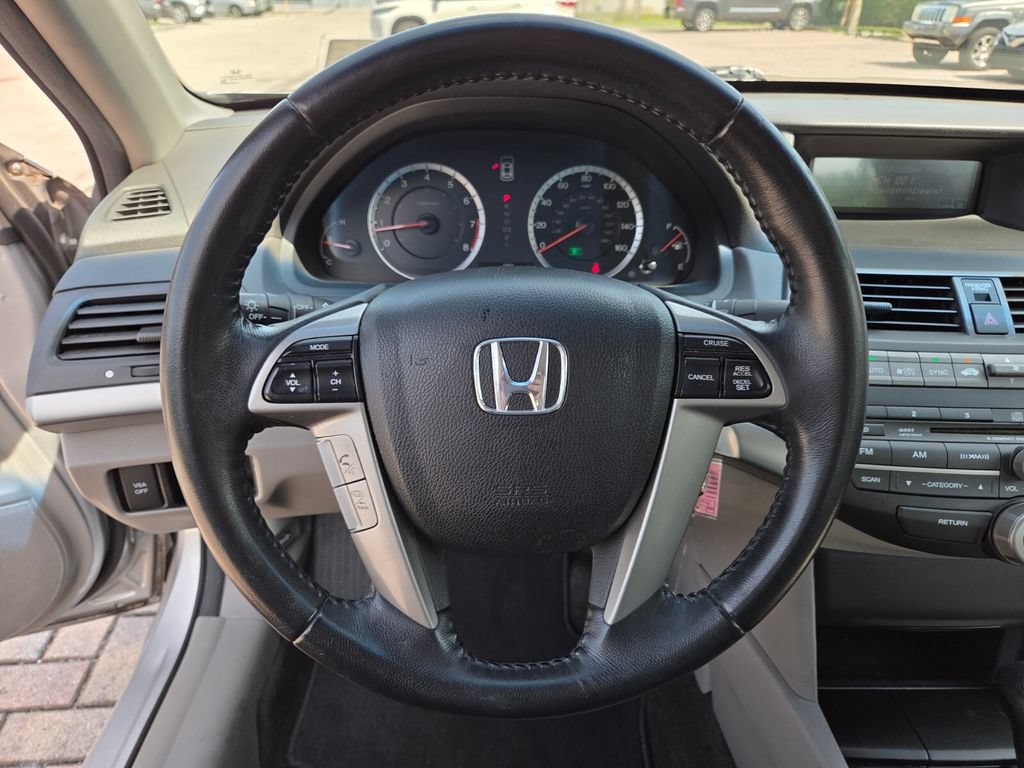 Used 2010 Honda Accord EX-L image 28