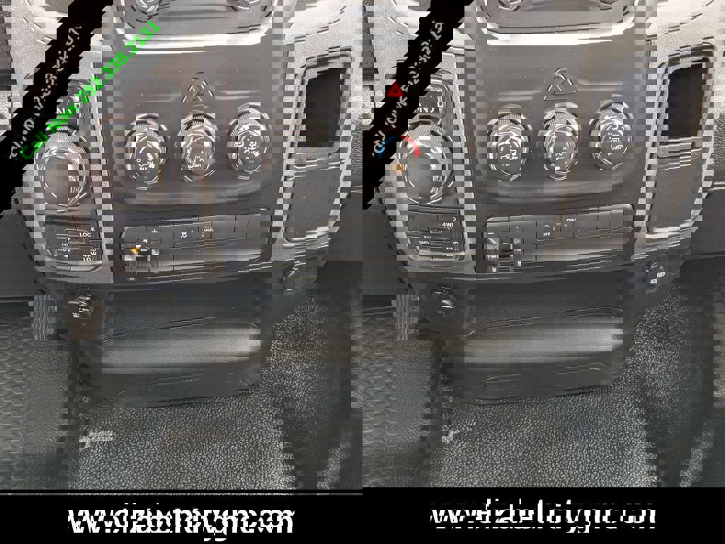 Used 2022 RAM 1500 Tradesman w/ Power & Remote Entry Group image 25