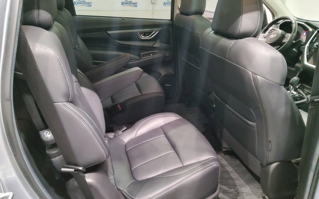 Used 2024 Subaru Ascent Limited w/ Technology Package image 17