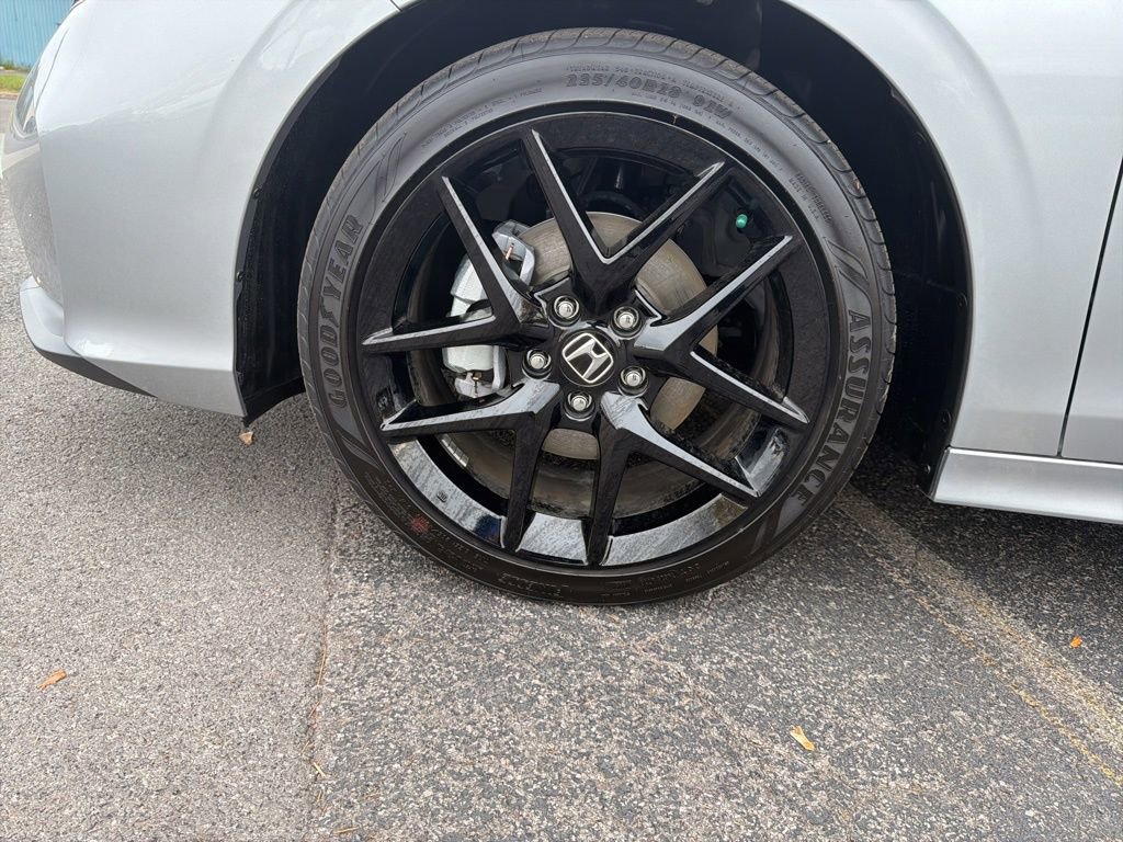 Certified 2025 Honda Civic Sport image 31