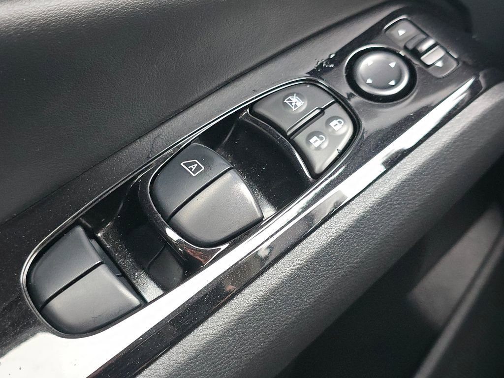 Used 2024 Nissan Altima 2.5 SR image 23