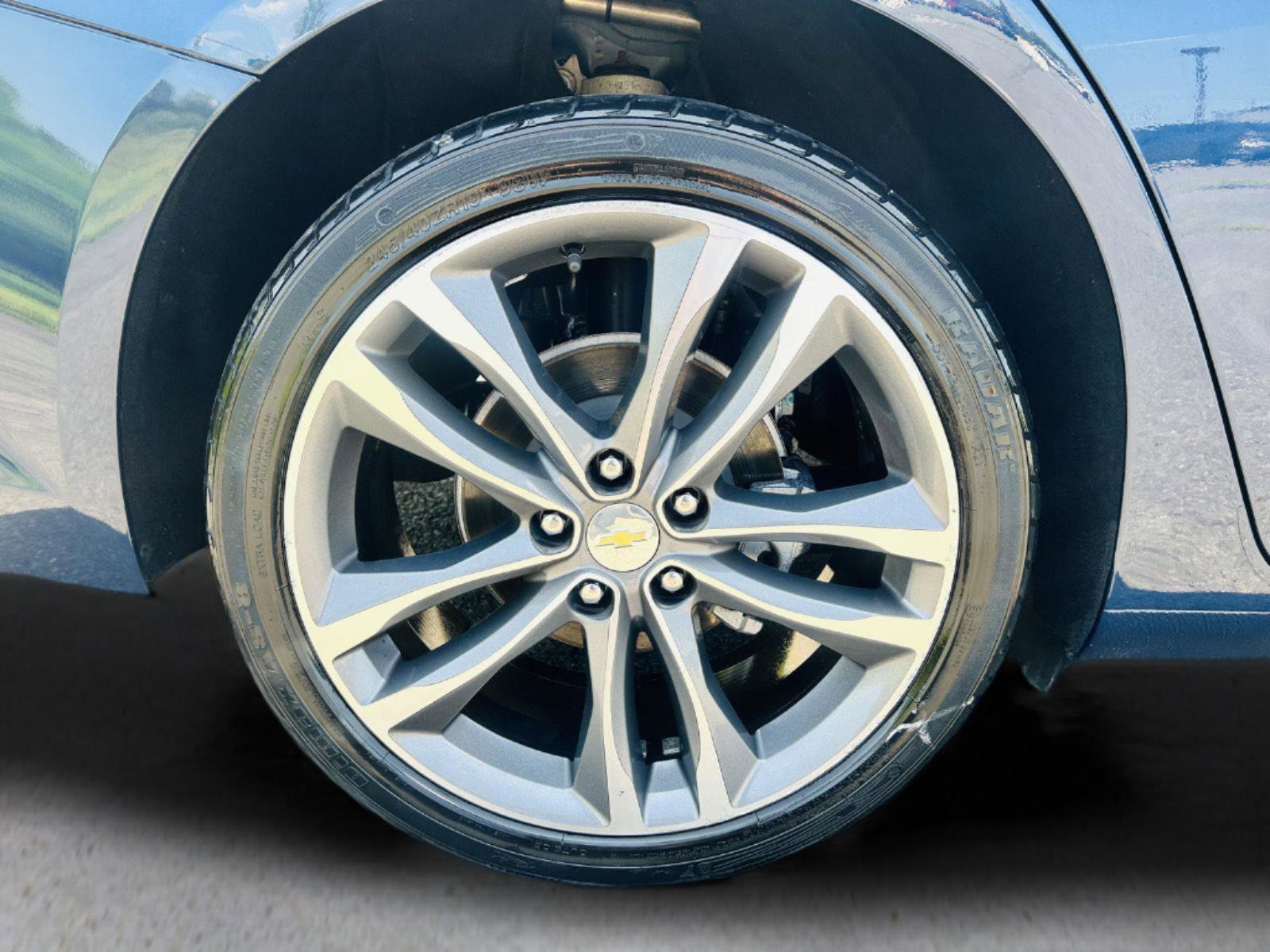 Used 2021 Chevrolet Malibu Premier image 42