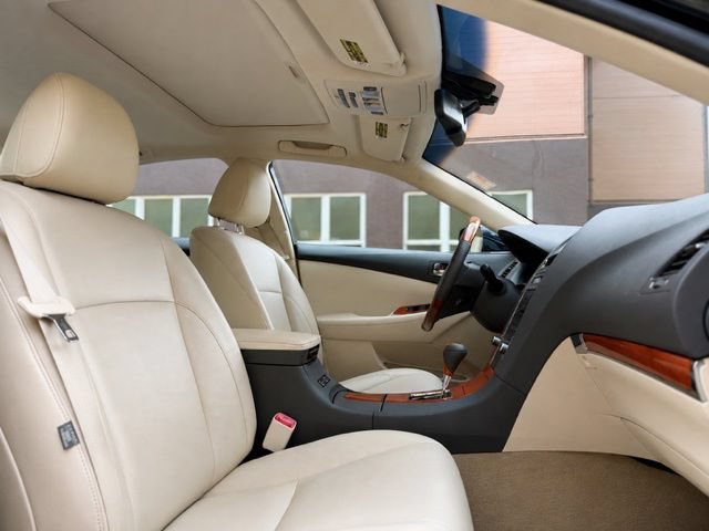 Used 2010 Lexus ES 350 FWD image 15