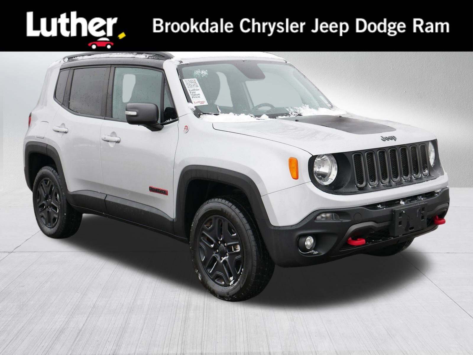 Used 2018 Jeep Renegade Trailhawk image 1